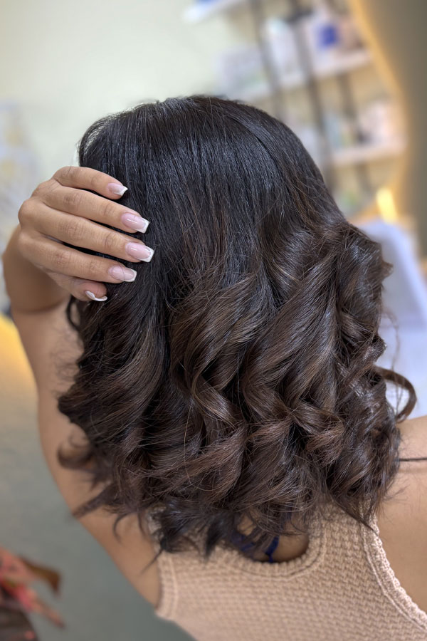 نمونه کار سالن زیبایی اتنا قشم