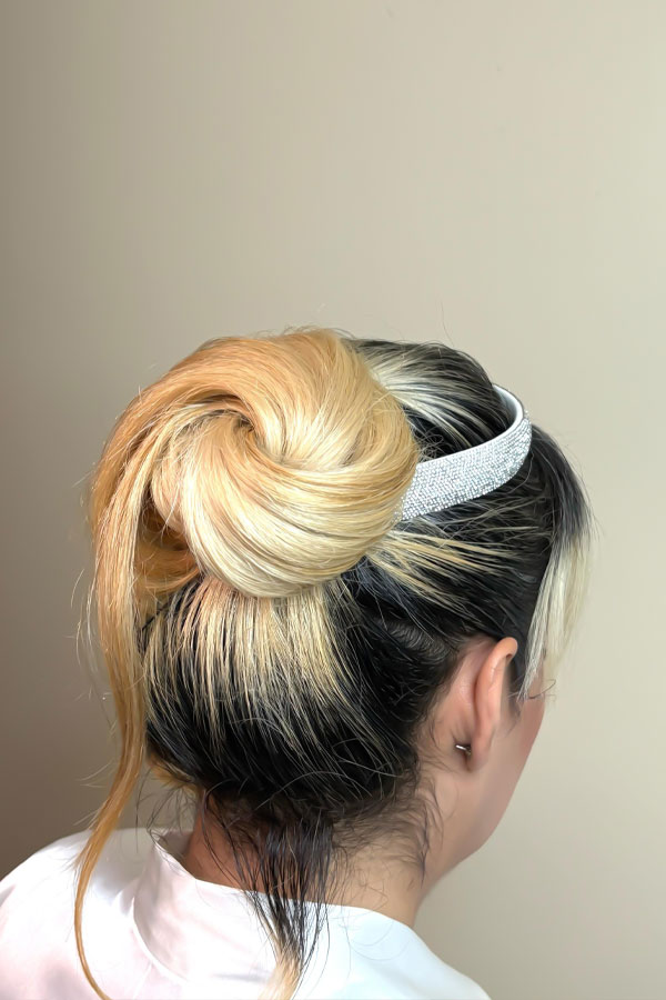 نمونه کار سالن زیبایی اتنا قشم