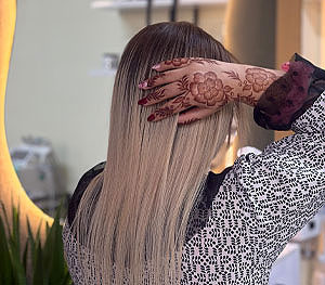 رنگ و لایت مو در قشم