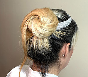 رنگ و لایت مو در قشم